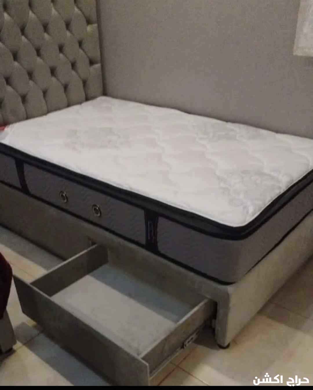 مراتب طبيه مريحه جميع المقاس متواجد تفصيل حسب الطلب