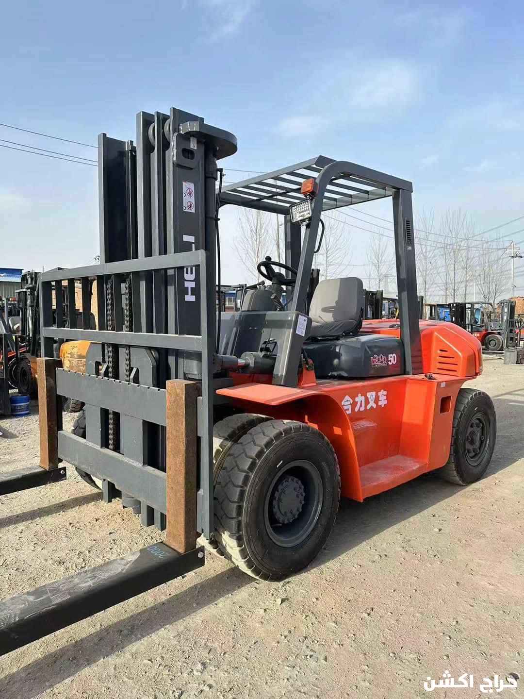 رافعه شوكيه للإيجار جميع أنواعها
