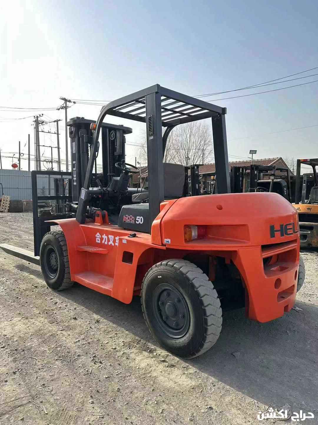 رافعه شوكيه للإيجار جميع أنواعها