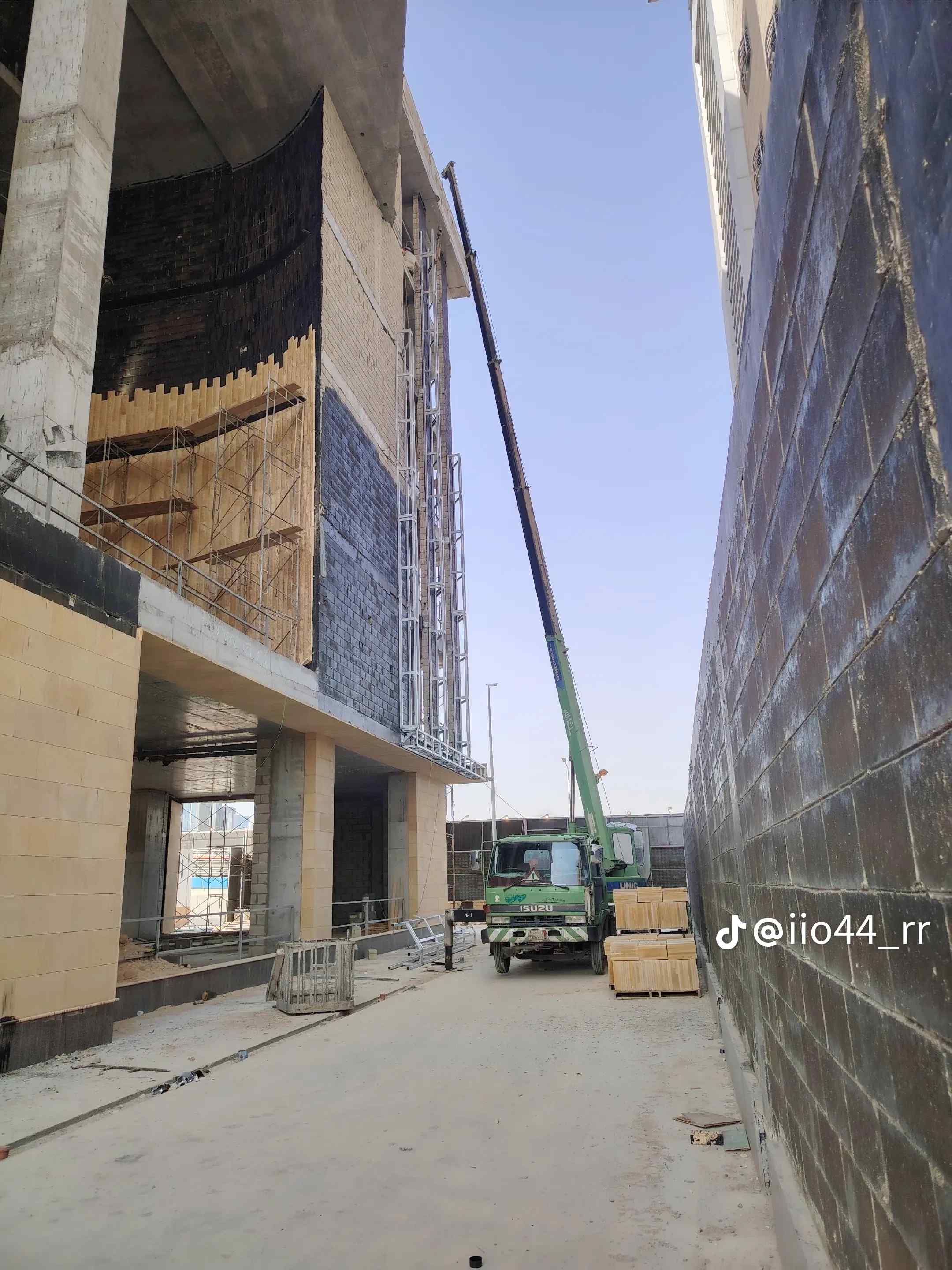 كرينات للإيجار جميع أنواعها واحجامها