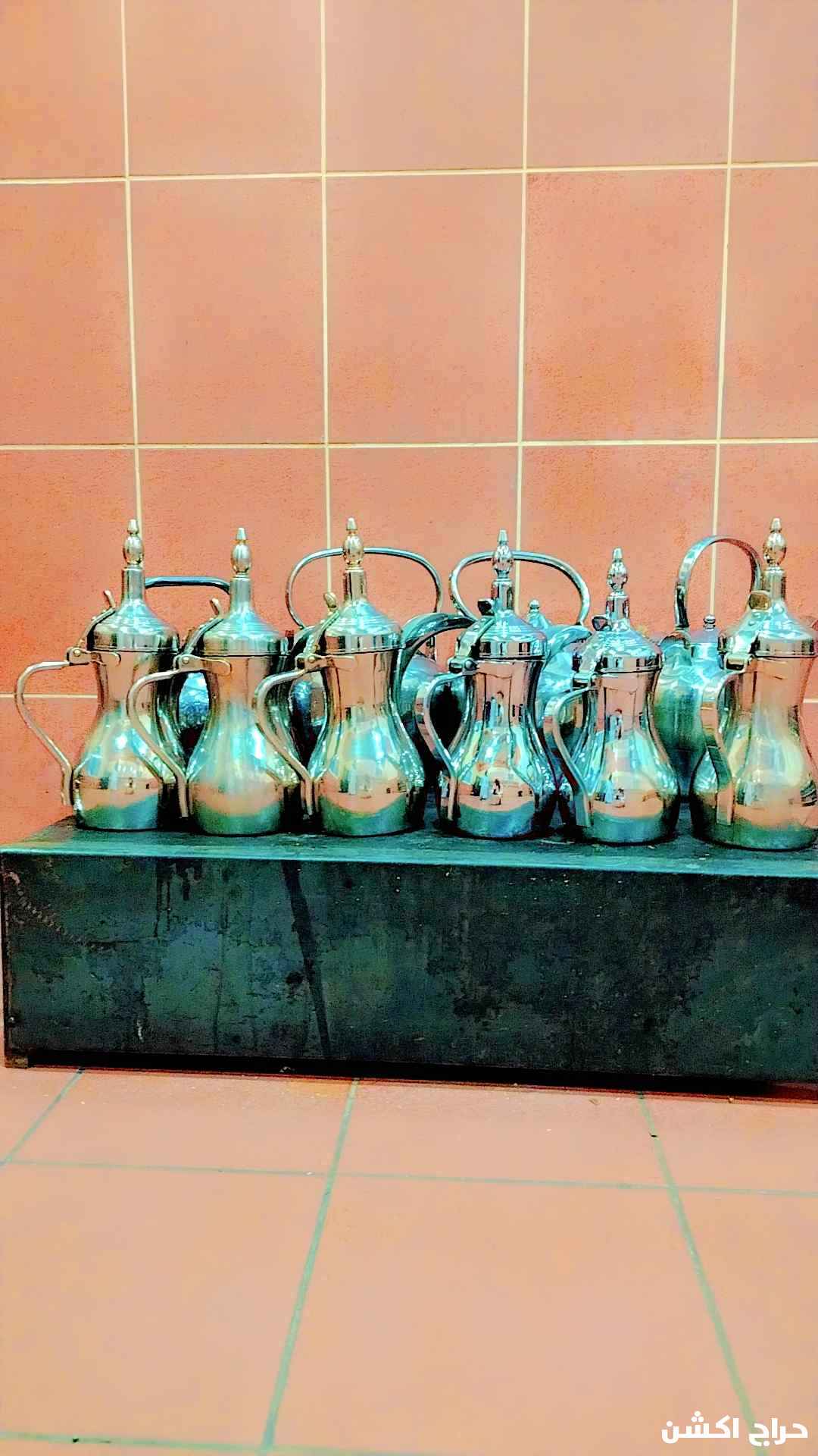 قهوجي خميس مشيط وابها
