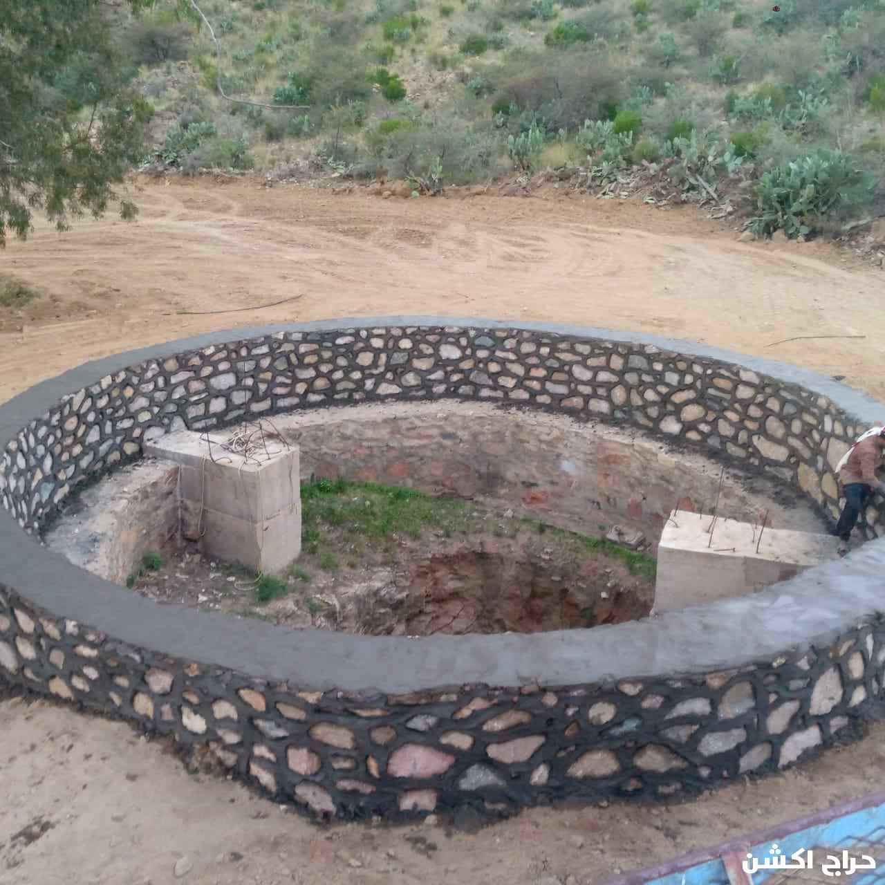معلم حجر تلبيس 