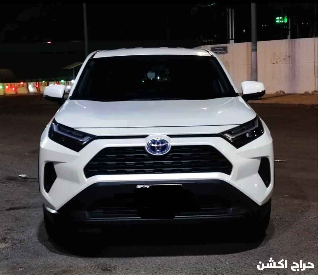 راف فور ٢٥٠٠سي سي ٢١٩ حصان تبارك الله وكالة هجين علي الشرط اول مستخدم السيارة لسة داخل الضمان للمستخدم فقط
