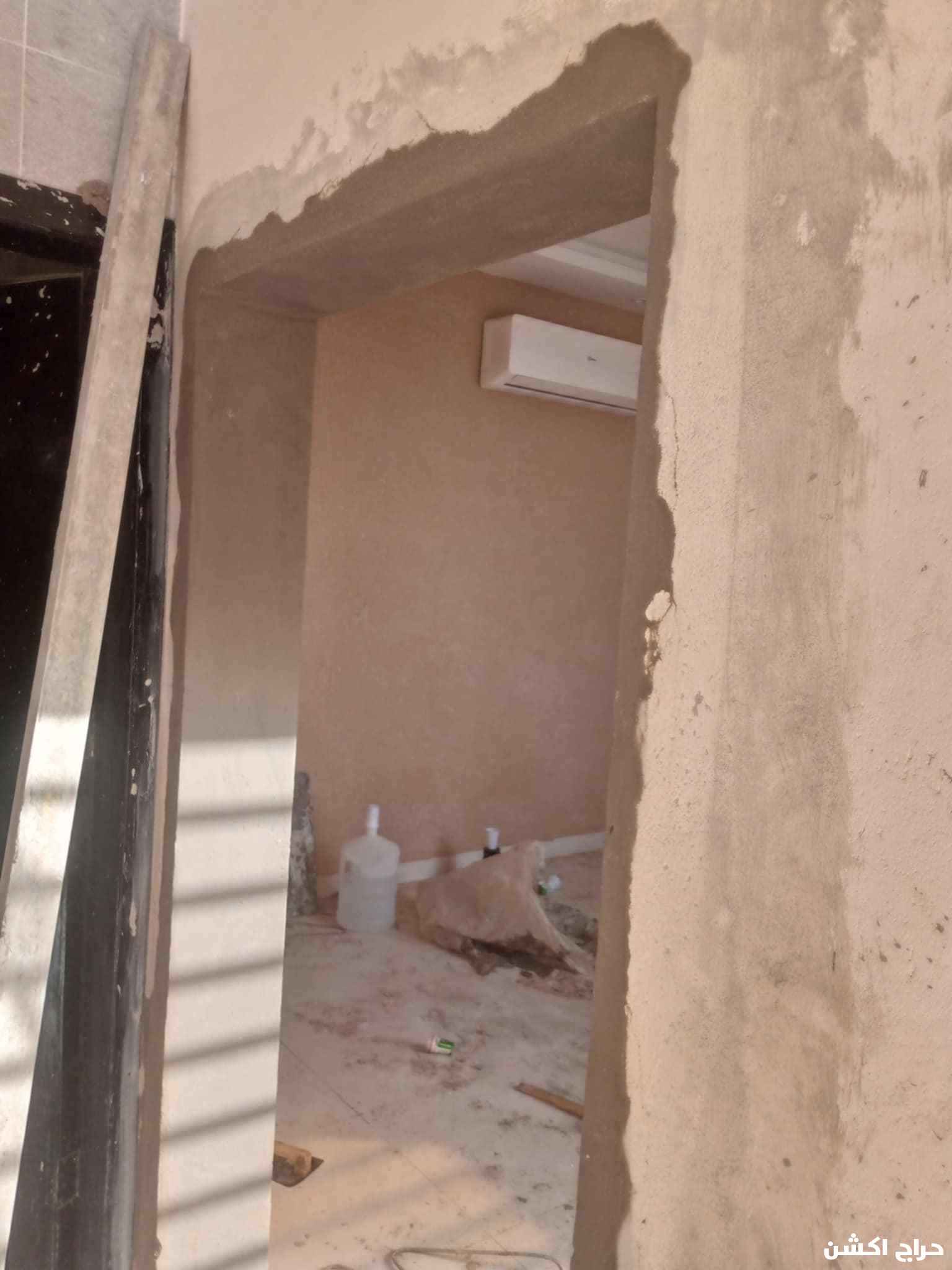 معلم تليس و مباني وتكسير وجص جدران ودريش 