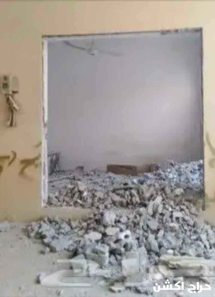 معلم تليس و مباني وتكسير وجص جدران ودريش 