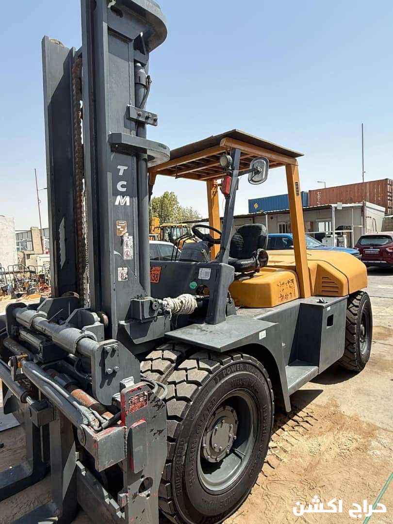 تأجير رافعات شوكيه ومانلفت سيزرلفت