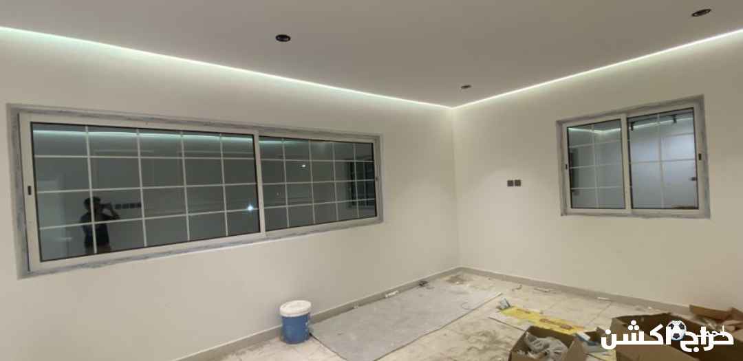 فني المنيوم ابواب وشابابيك ودرف 