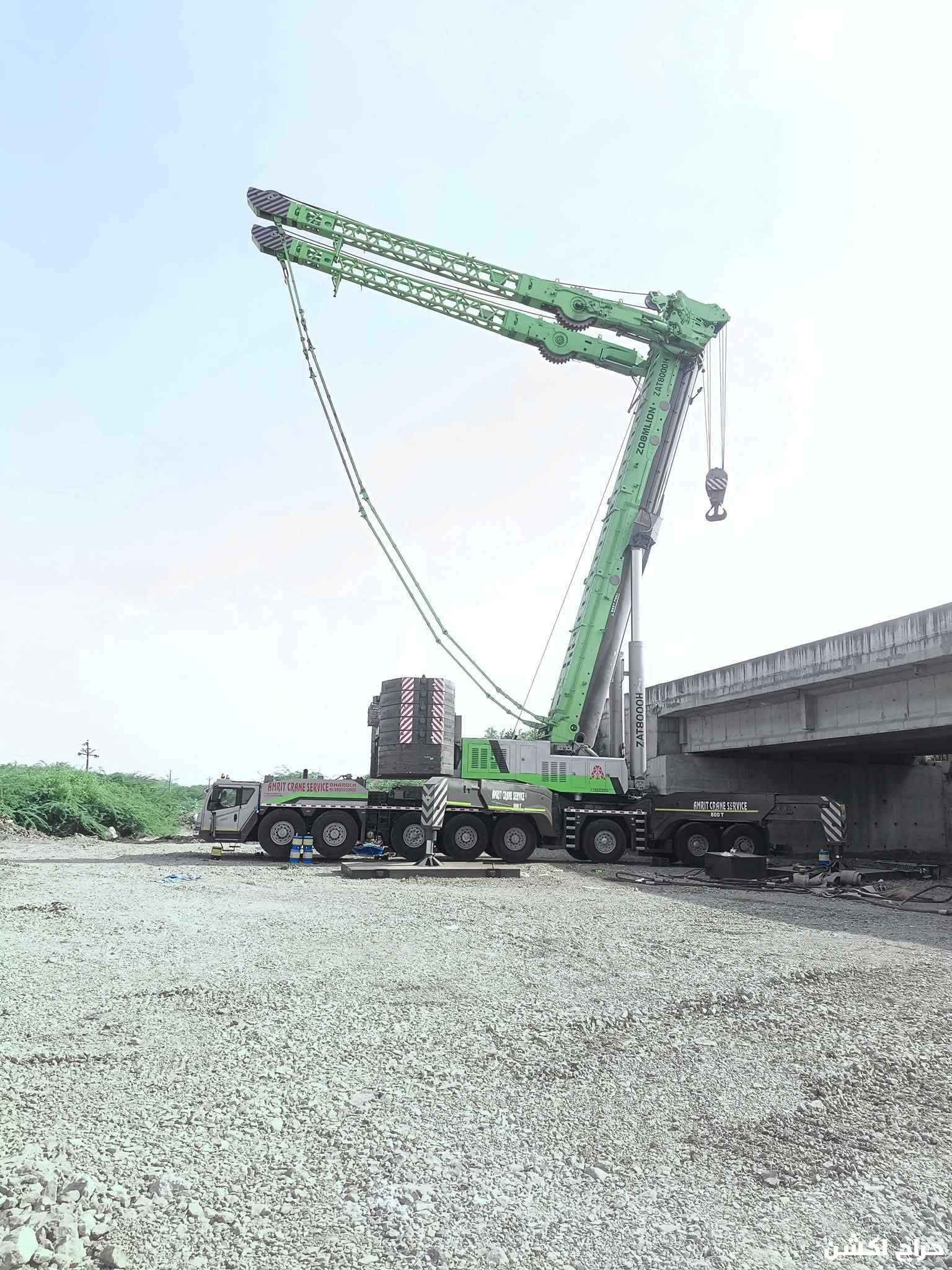 للايجار كرينات وبوم ترك وسطحات 