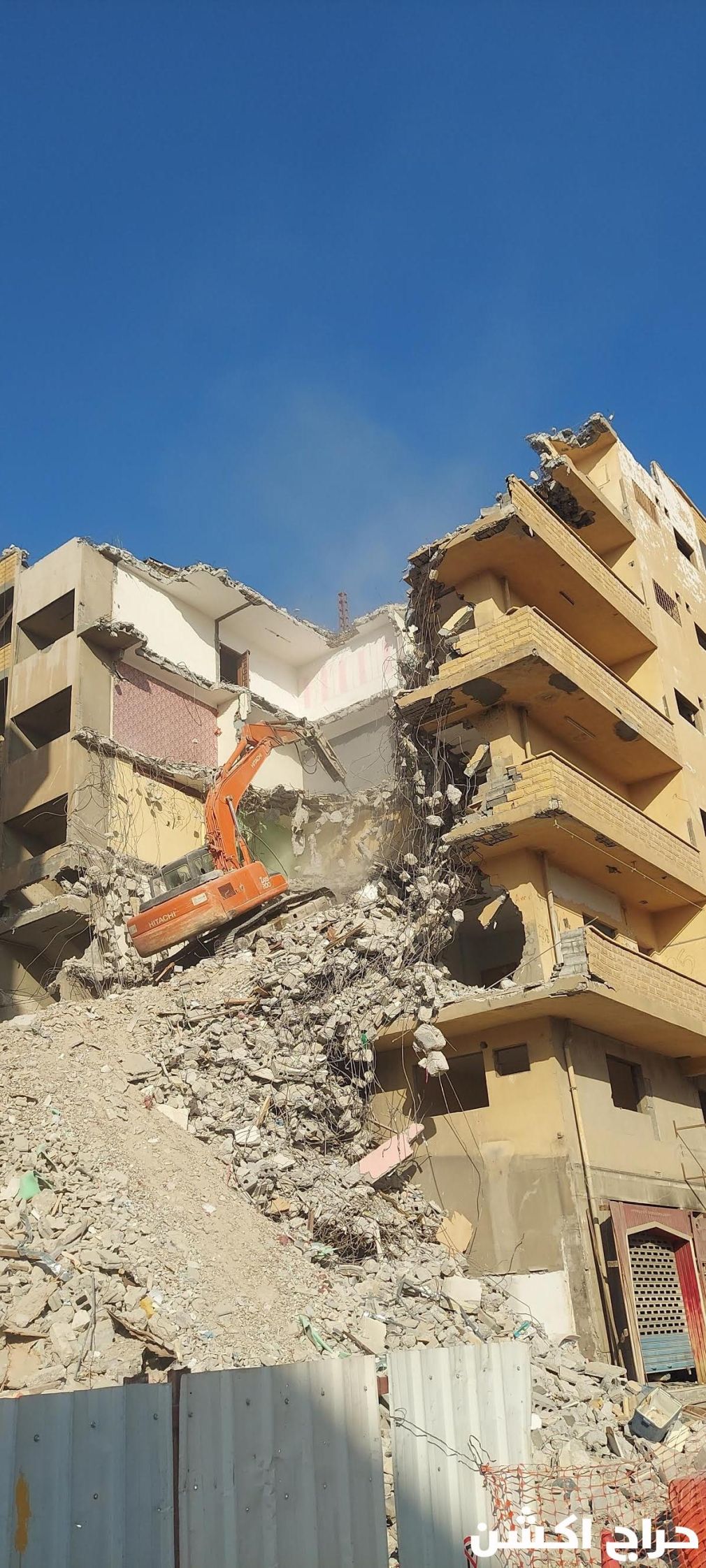 مقاول هدم وتكسير المباني وجميع أعمال التكسير