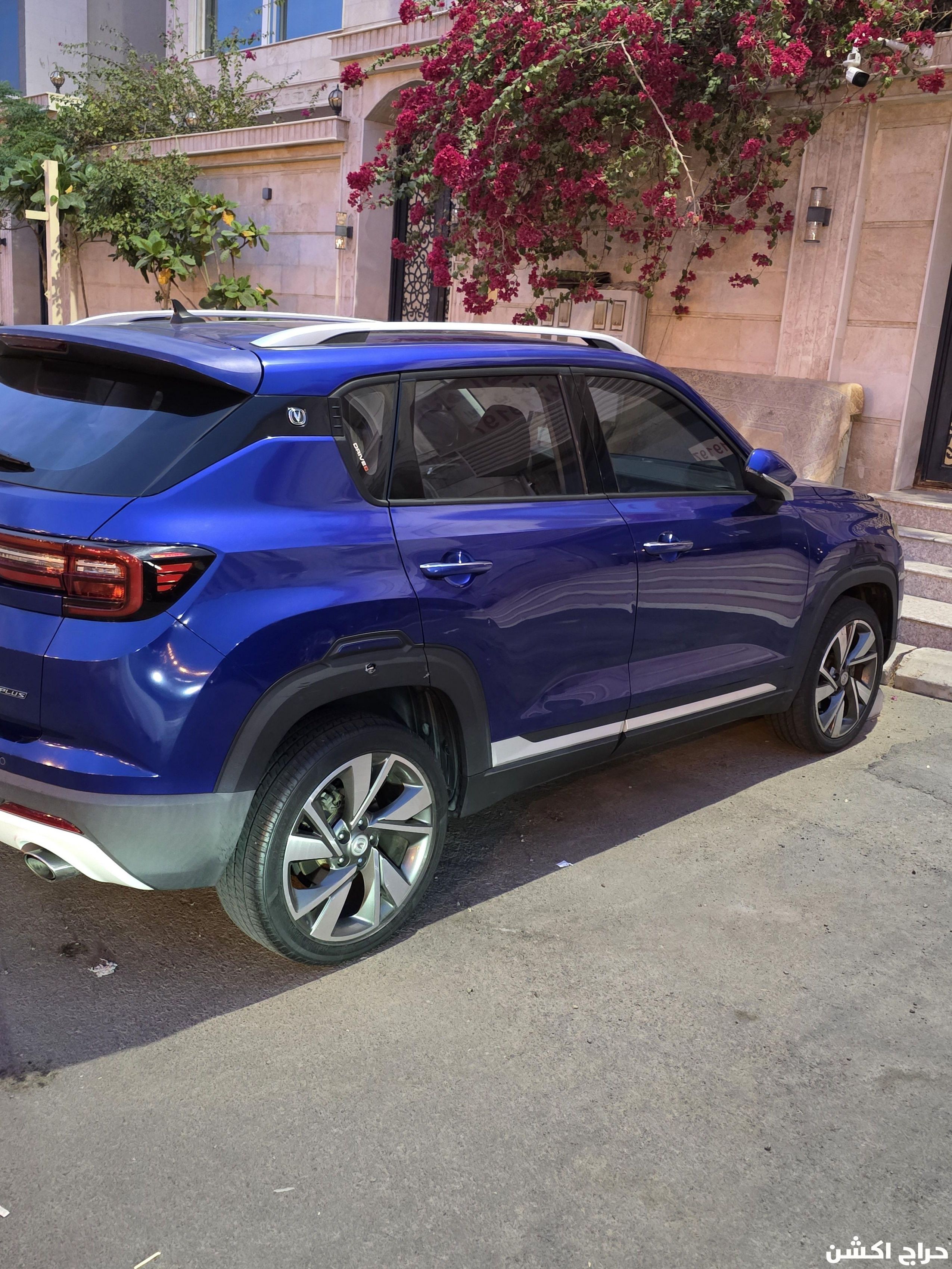 للبيع شانجان CS35 Plus 2021 نظيفة وممشى قليل