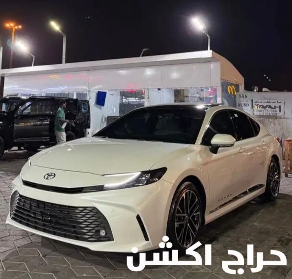 كامري 2026 بانوراما هايبرد LE شبة جديد
