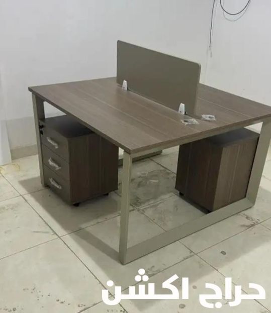 جميع أنواع المكاتب والكراسي وطاولات 