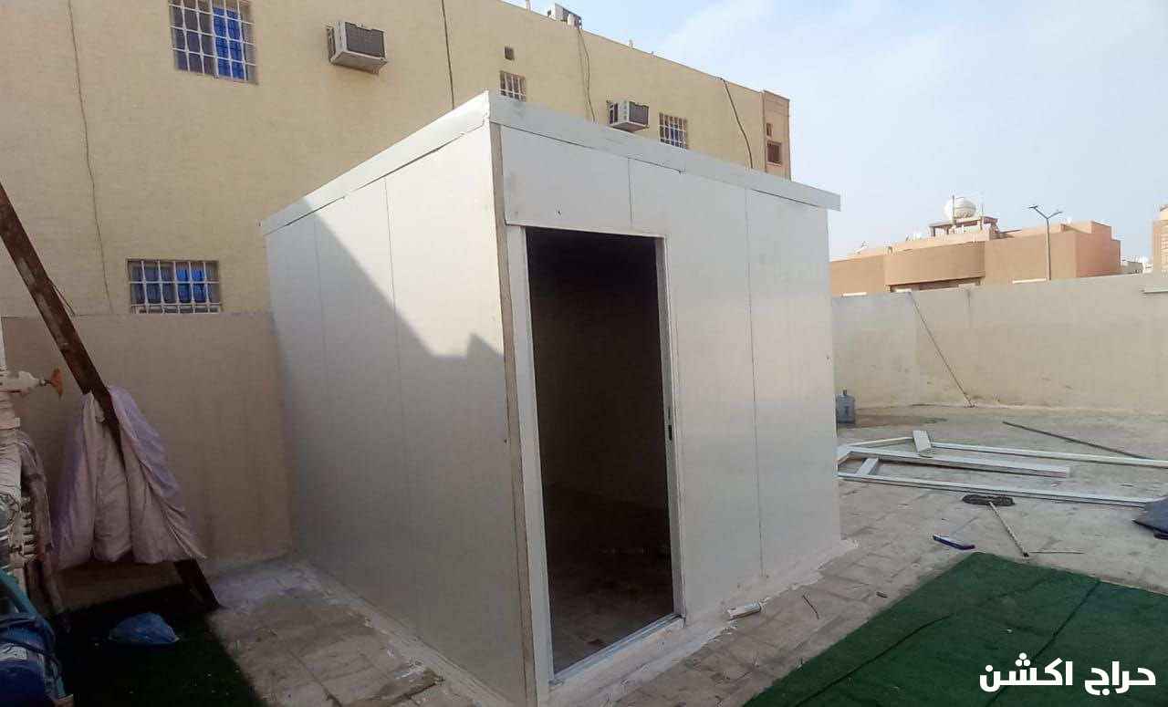حداد مظلات وسواتر وسندويش بنل