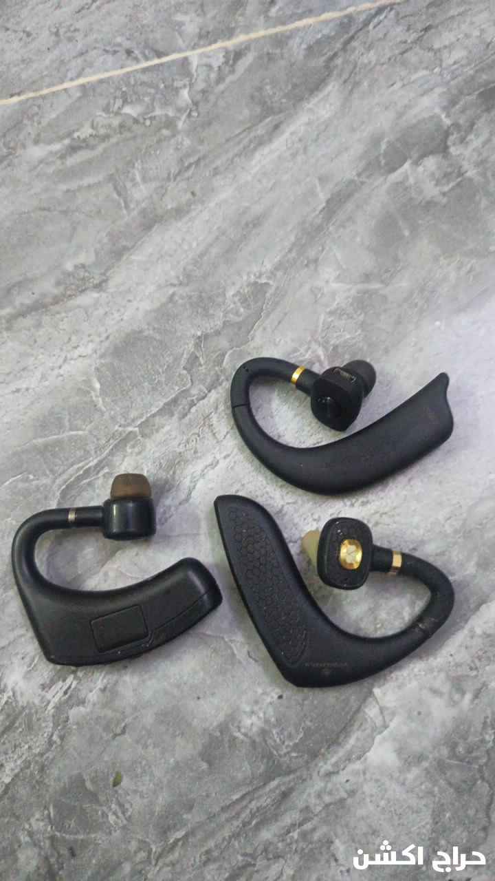 يوجد لدي جوالات خربانه بعضها يبي شاشه وبعضها بطاريه واجرام جوالات ايفون سامنسونج ال جي