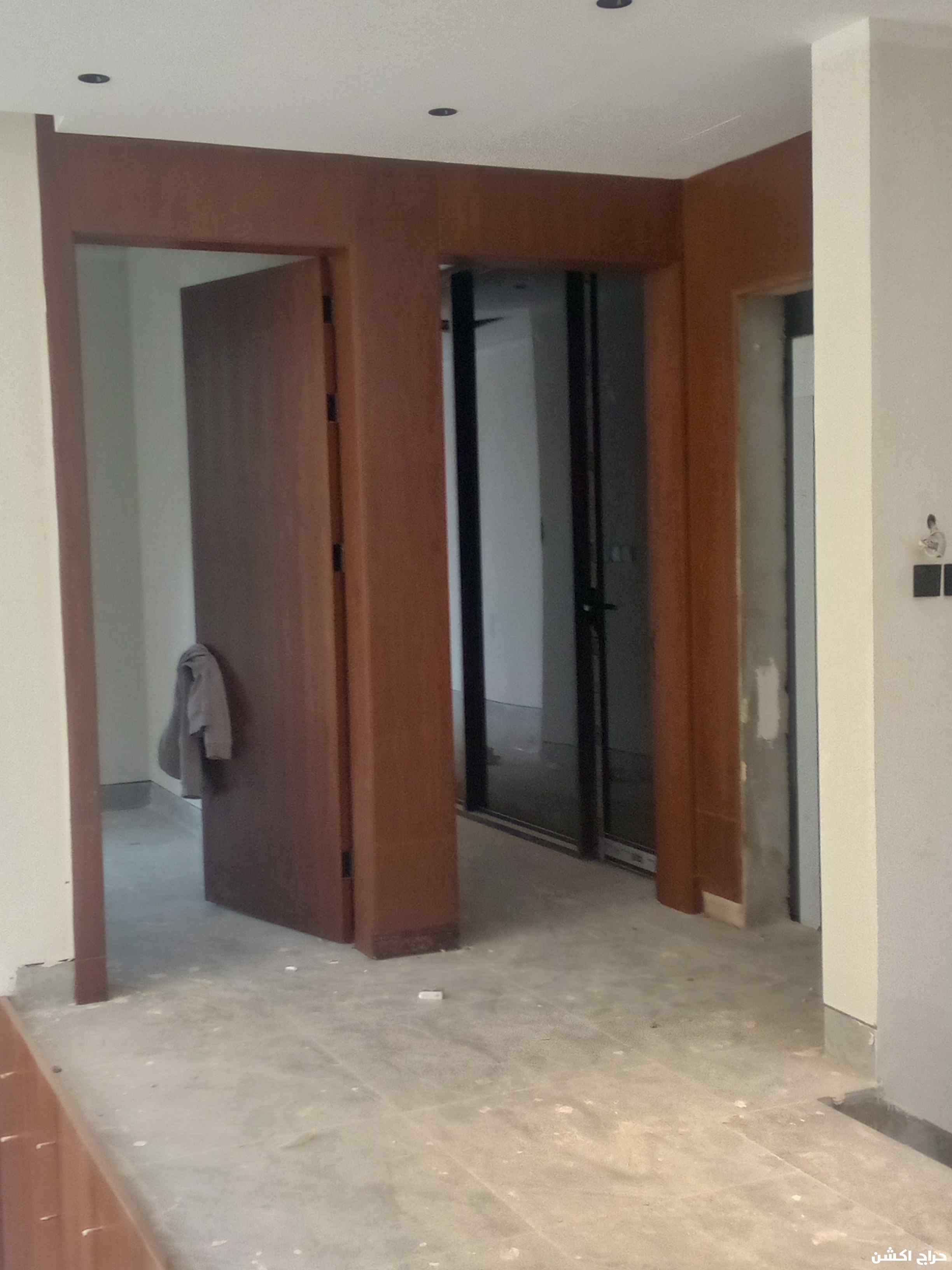 الرياض الصناعية القديمة نجار ابواب ديكورات