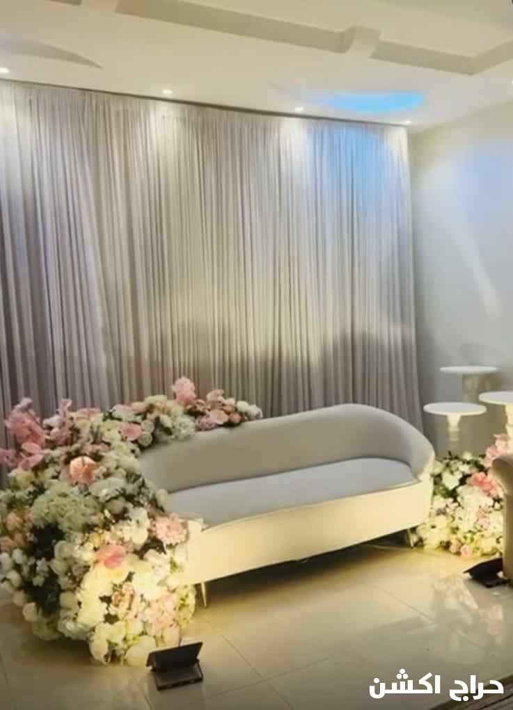 مصورين سماعات كوش ديجيه ليزات سيوف ضيافة 