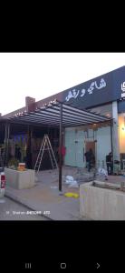 حداد مضلات سواتر قرميد سندويش بنل