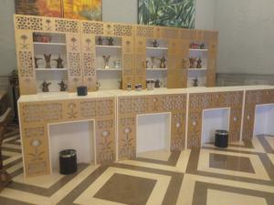 قهوجين وصبابين رجال ونساء تاجير كراسي طولات خيم 